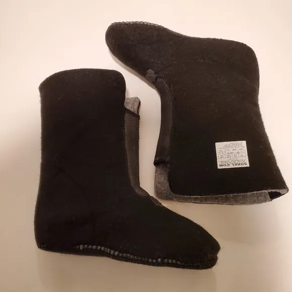 Sorel Floral Boots DIFFERENT SIZES Girl's Left 1 Right 2