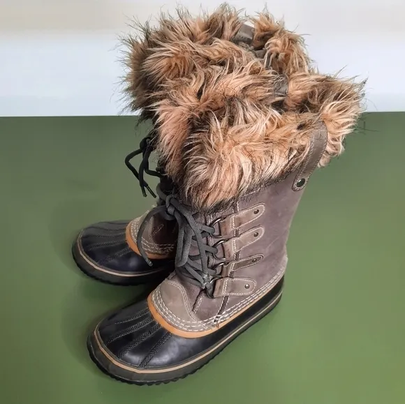 Sorel Joan of Arctic Waterproof Suede Leather Winter Boots 7