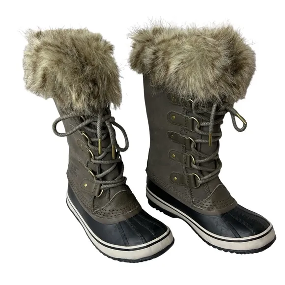 Sorel Joan of Artic Waterproof Faux Fur Boots 6