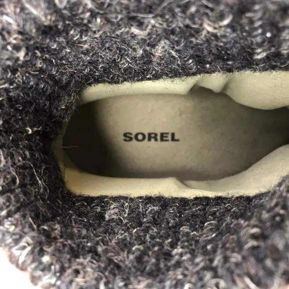 Sorel Joanie Sweater Wedge Ankle Boots 10
