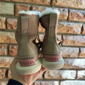 Sorel Kids Boots in Brown and Cream