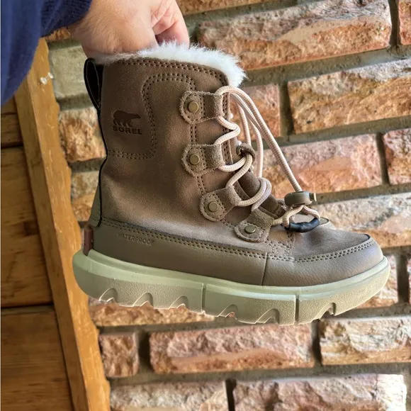 Sorel Kids Boots in Brown and Cream