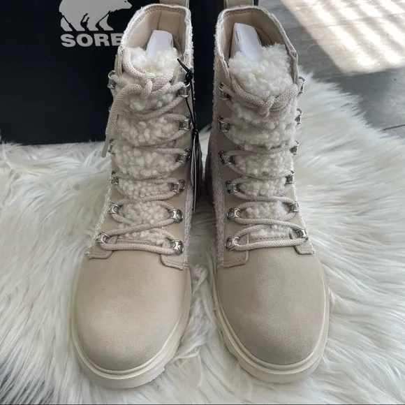 Sorel leather lace up boots fleece Lennox cozy women’s size 8