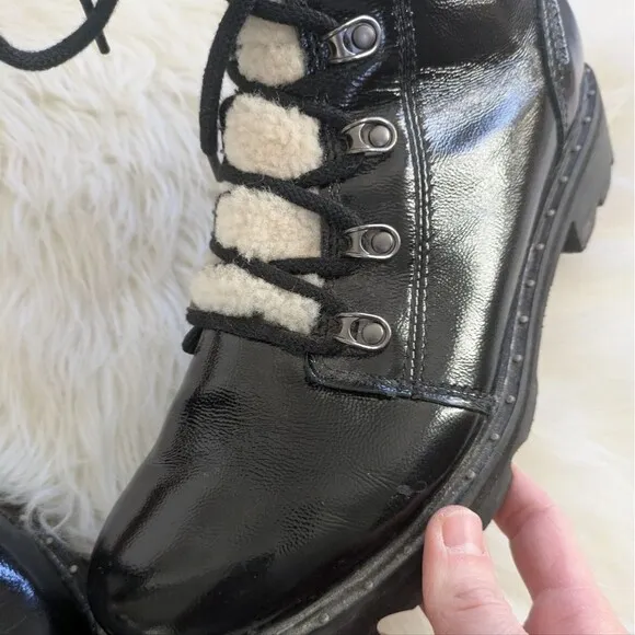 Sorel Lennox Black Patent Lace-Up Combat Lug Boots Booties Size 9