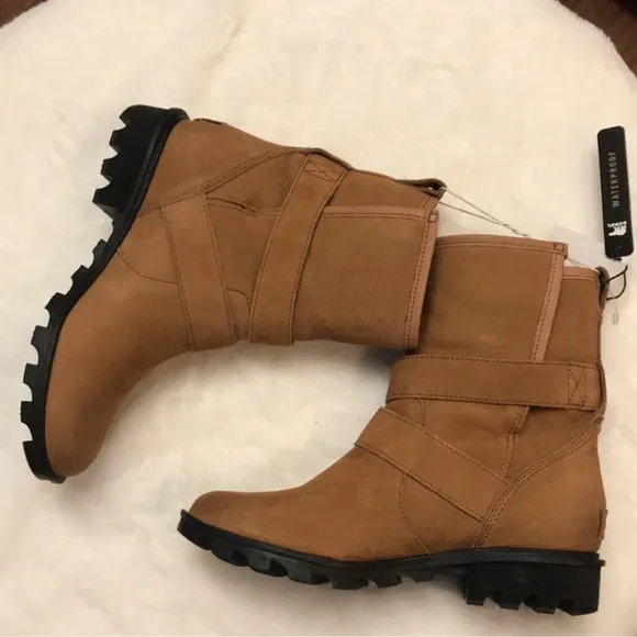 Sorel Lennox moto cozy boots