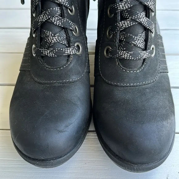 Sorel Lexie Wedge Boot Black Leather size 9
