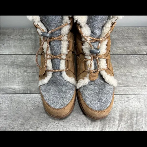Sorel NL3361 Joan of Arctic II Cozy Women’s Brown Leather Booties Boots Size 10