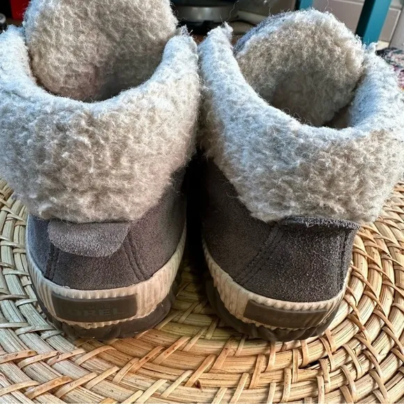 Sorel Out N About Conquest Waterproof Boots Kids 3 Lace Up