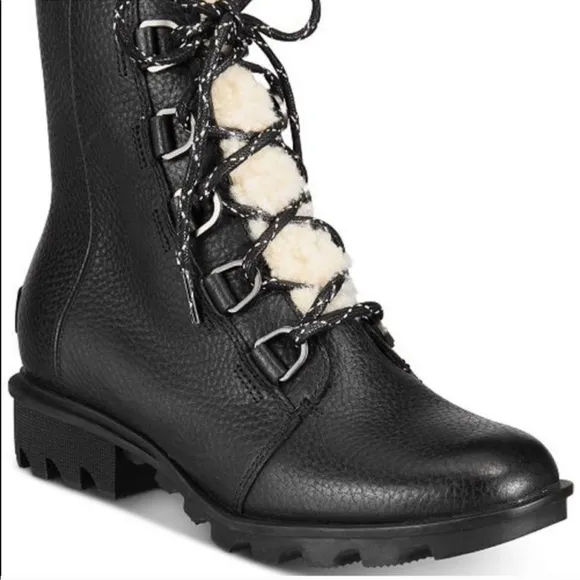 Sorel Phoenix Short Lace Cozy Leather Winter Boots Black