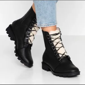 Sorel Phoenix Short Lace Cozy Leather Winter Boots Black