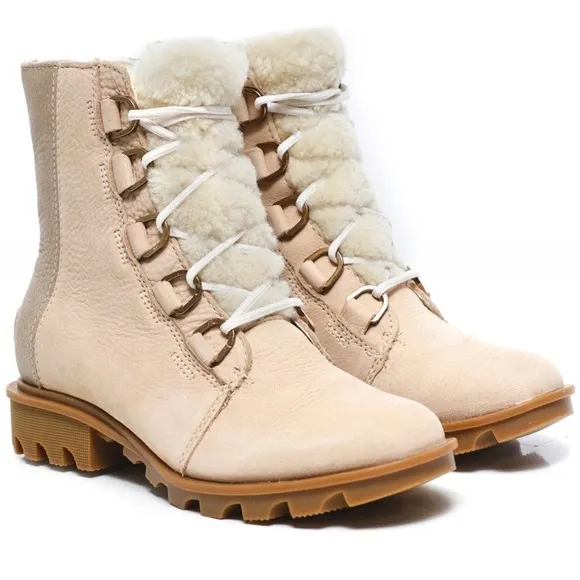 SOREL Phoenix Short Lace Lux Boots
