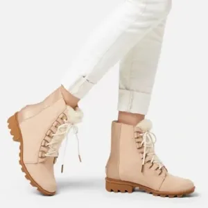 Sorel Phoenix Short Lace Luxe Shearling Fur Booties sz 8