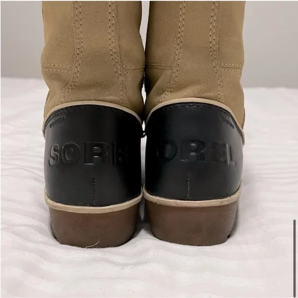 Sorel Tivoli II Tall Fur Lined Lace Up Suede Leather Boot Tan / Black size 6