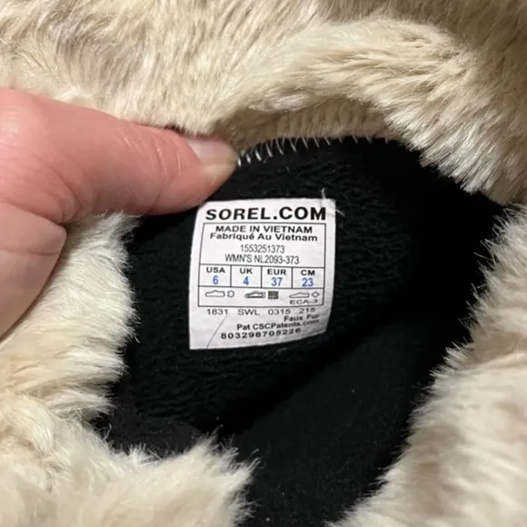 Sorel Tivoli II Tall Fur Lined Lace Up Suede Leather Boot Tan / Black size 6