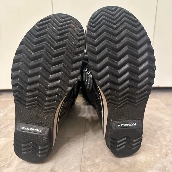 Sorel Tofino II youth waterproof boots
