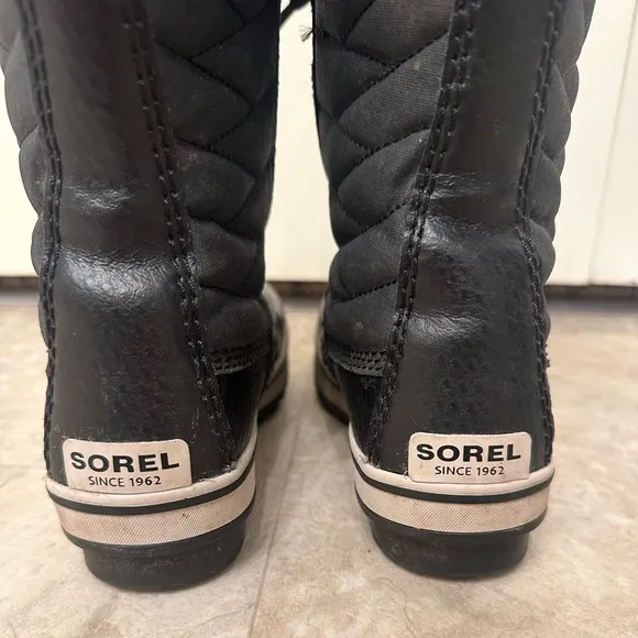 Sorel Tofino II youth waterproof boots