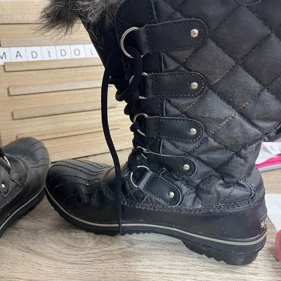 Sorel Women’s 8 Black Tofino II Lace Up Faux Fur Boots