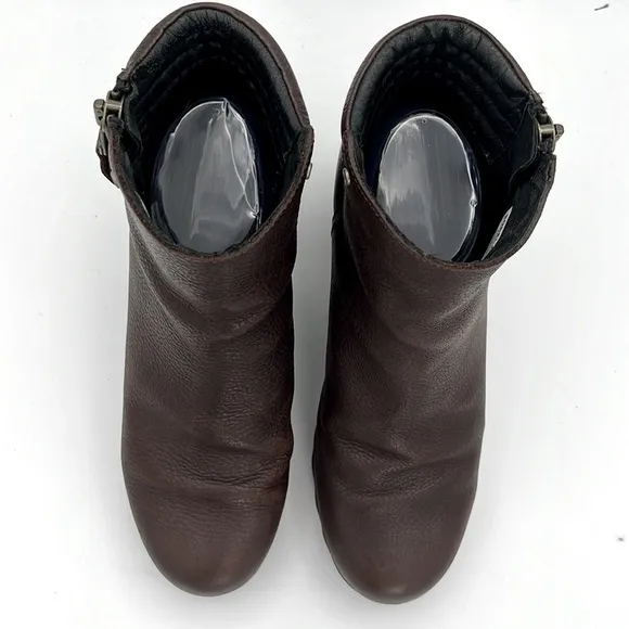 Sorel- women’s Danica Moto Heeled Ankle boots brown Tabacco waterproof shoes 9.5