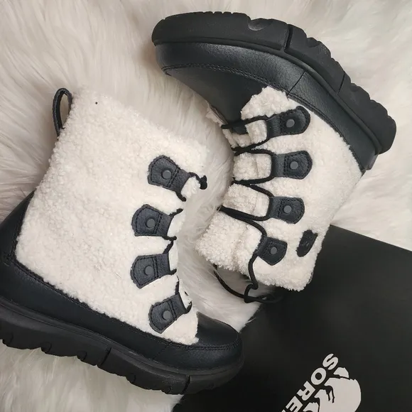 SOREL Women's Explorer II Joan Cozy 100g Boots new