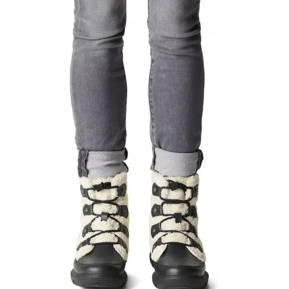 SOREL Women's Explorer II Joan Cozy 100g Boots new