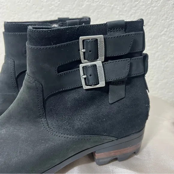 SOREL WOMEN'S LOLLA NL3080 WATER PROOF ANKLE BOOTS BLACK SIZE 10