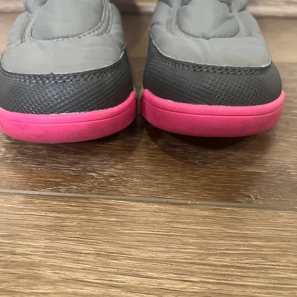 SOREL Youth Whitney II Puffy Mid Boots Gray &amp; Pink Size 7 Girls Waterproof