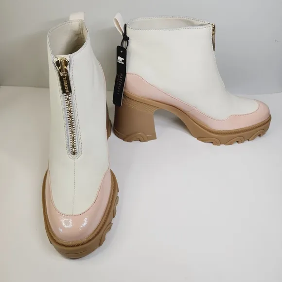 Sorel Zippered Leather Booties