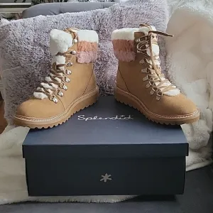 Splendid boots