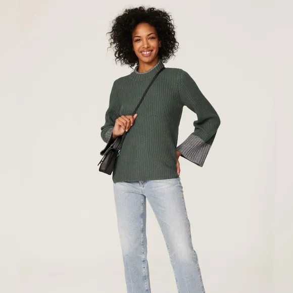 Splendid Darla Sweater – Olive Green – Size Small – Cozy &amp; Stylish!