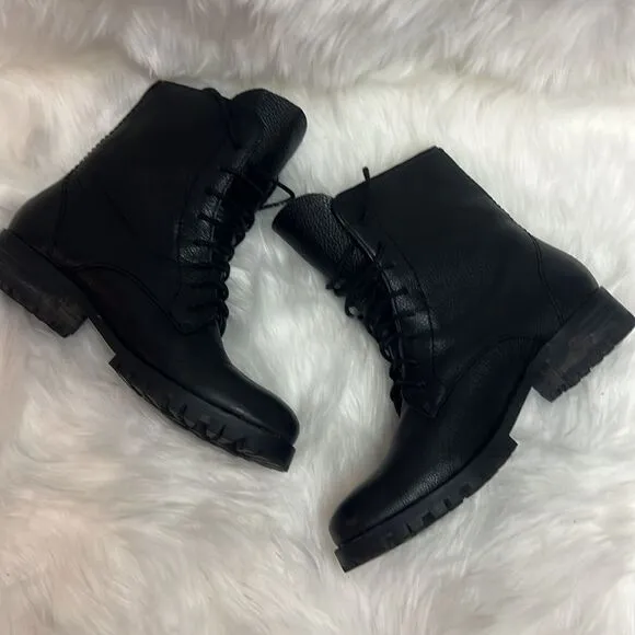 Splendid Long Laces Combat boots Size 8 D19