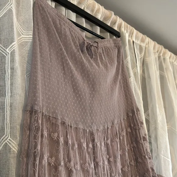 🪻Spring ready! 🌸 Lace Boho Purple Skirt, size Medium, Paper Lace Boutique, EUC