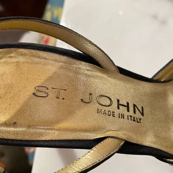 ST JOHN BLACK SEQUIN SHOES