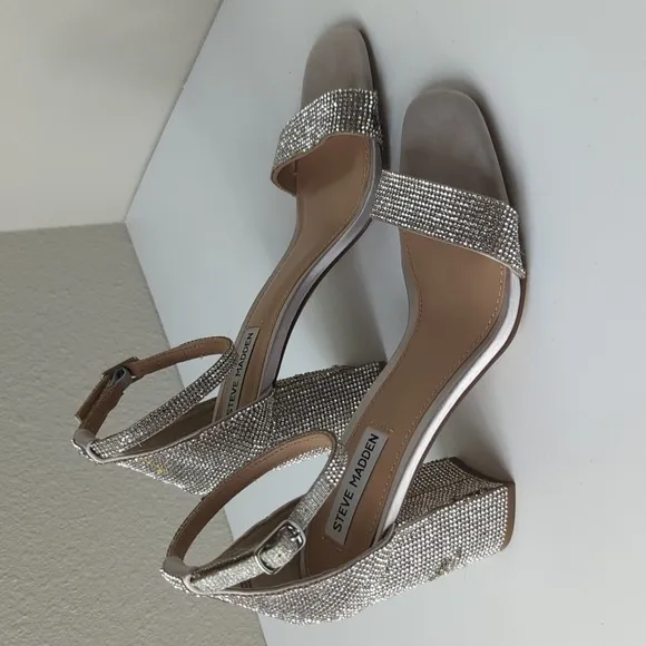 Steve Madden CARRSON RHINESTONES Heels Women's 8 Silver Shoes