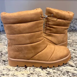 Steve Madden Faux Fur-Lined Snow Boots