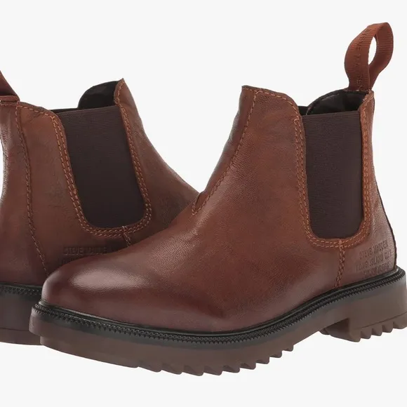 Steve Madden Long Island city  new in film