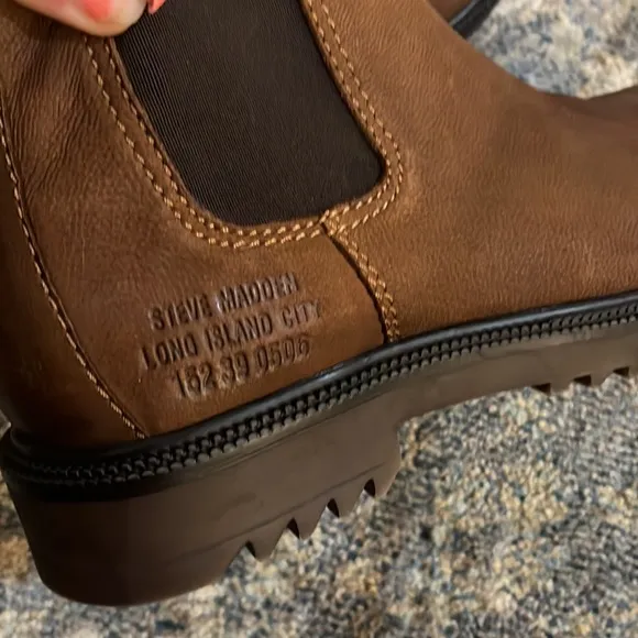 Steve Madden Long Island city  new in film