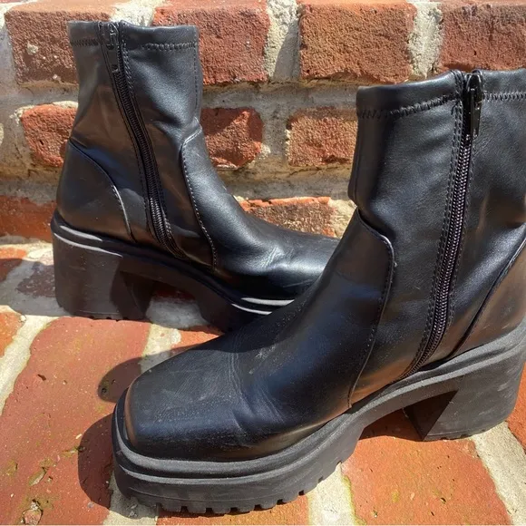 Steve Madden Platform Leather Boots Pleather Faux Size 6