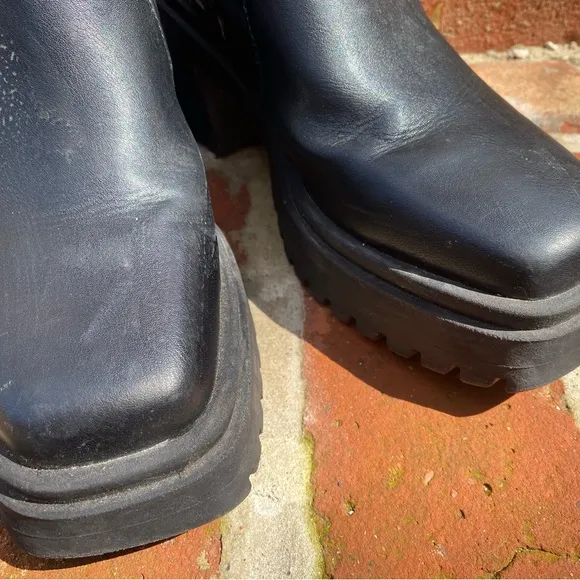 Steve Madden Platform Leather Boots Pleather Faux Size 6