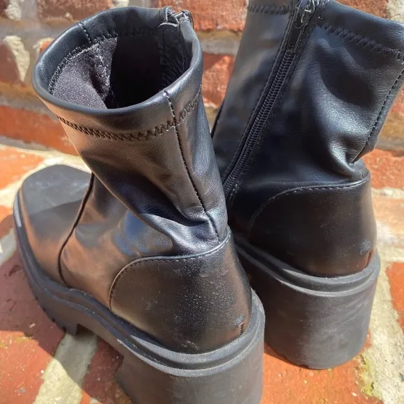 Steve Madden Platform Leather Boots Pleather Faux Size 6