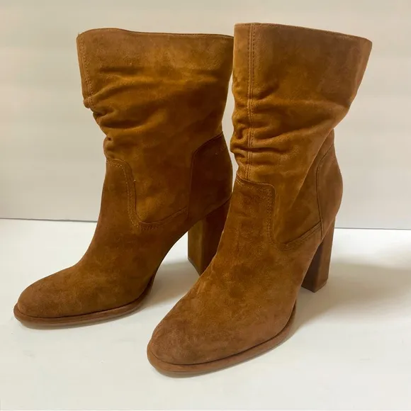 Steve Madden Vector Boot in Chestnut Suede Size 9.5