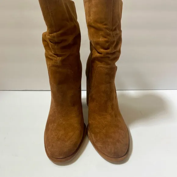 Steve Madden Vector Boot in Chestnut Suede Size 9.5