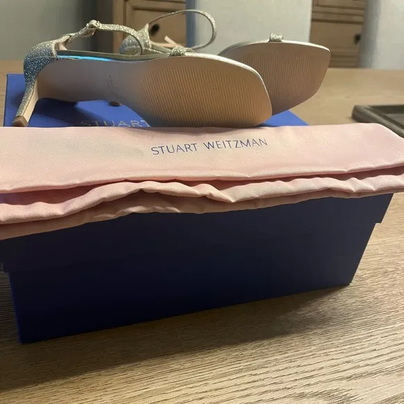 Stuart Weitzman Gold Women's Heels (NWT) Box included and Dust bag