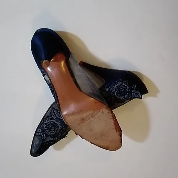Stuart Weitzman Heels Women’s Shoes 7M