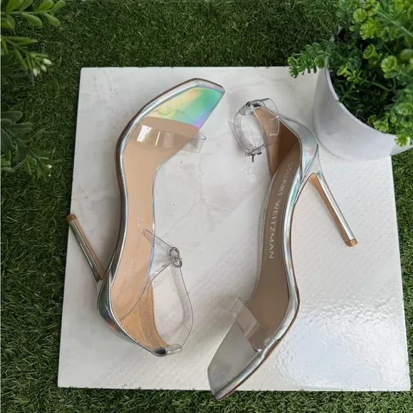 Stuart Weitzman Nudiscurve iridescent Silver Women's Heels size 8.5