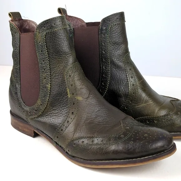 SUNDANCE Women's Green Cobbled Leather Ankle Boots