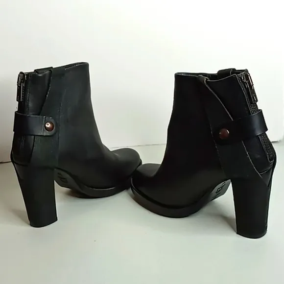 Surface to Air -Leather Ankle Bootie -Made in Portugal - size 36/6