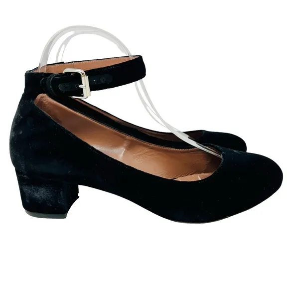 TABITHA SIMMONS Black Velvet Martha Mary Jane Size 38.8 8.5  Shoes Block Heel