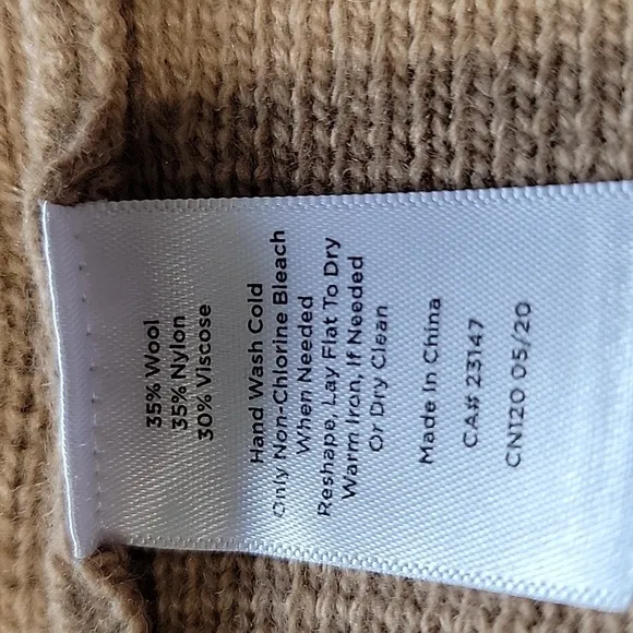 Talbots Size M Camel Colored Open Cardigan w/ Patch Pockets Excellent Used Cond.