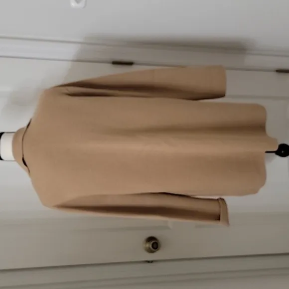 Talbots Size M Camel Colored Open Cardigan w/ Patch Pockets Excellent Used Cond.