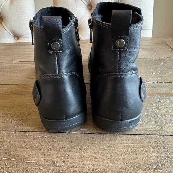 Taos Women's NEW Size 9M Black Double Zipper Select Comfort Leather Flat Boots